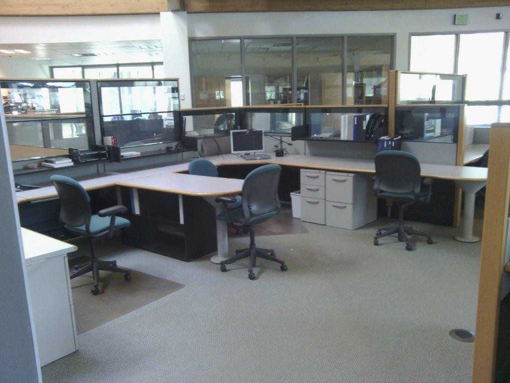 Herman Miller Office Cubicles w/ tables and desks all one lot - PLANT & FACILITY