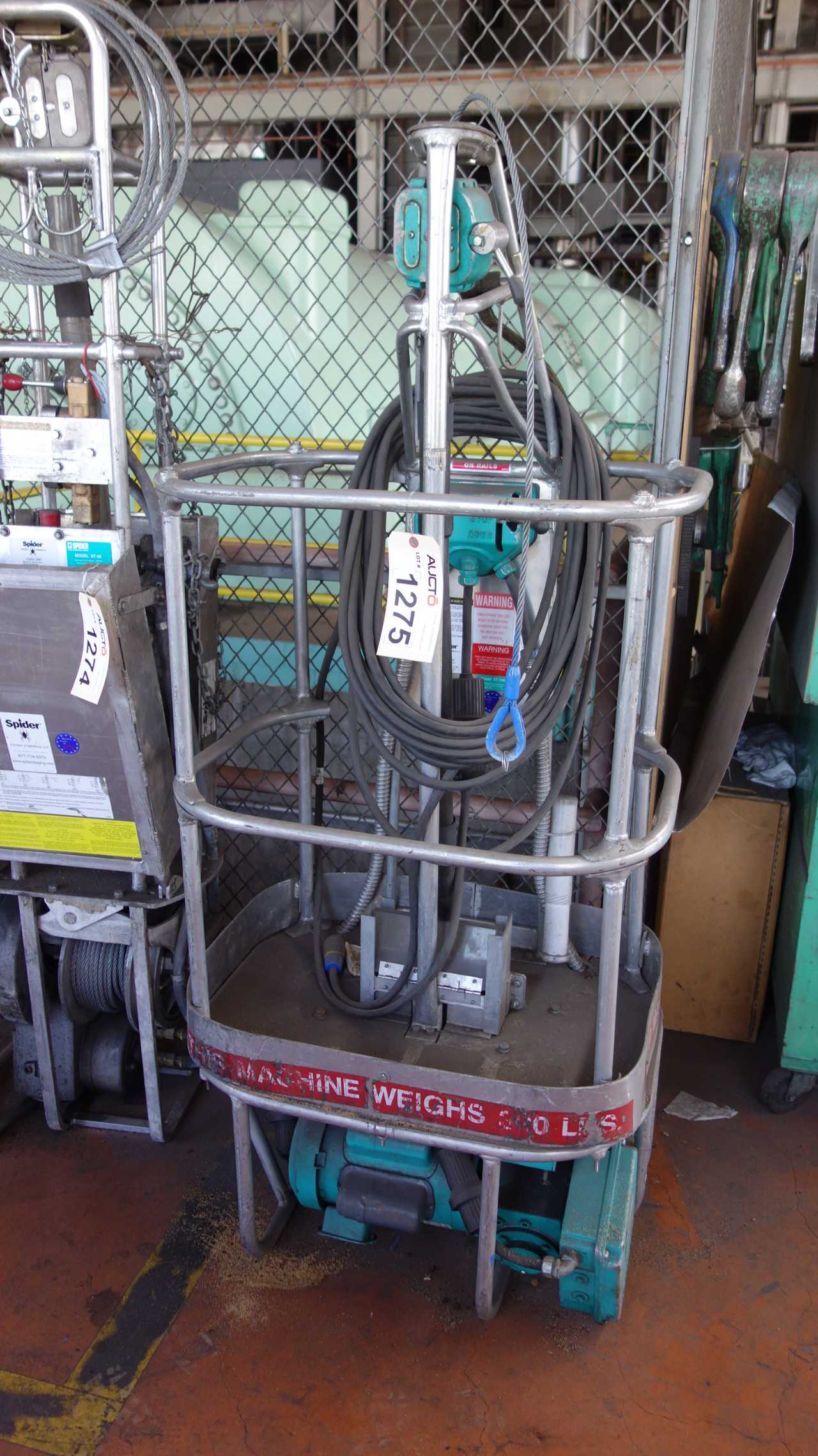 SPIDER ST-19E AIR POWERED SCAFFOLDING PLATFORM HOIST - LIFTING EQUIPMENT