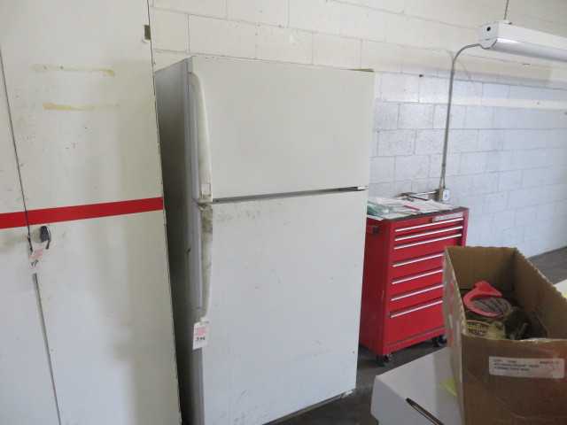 Refrigerator - MISCELLANEOUS