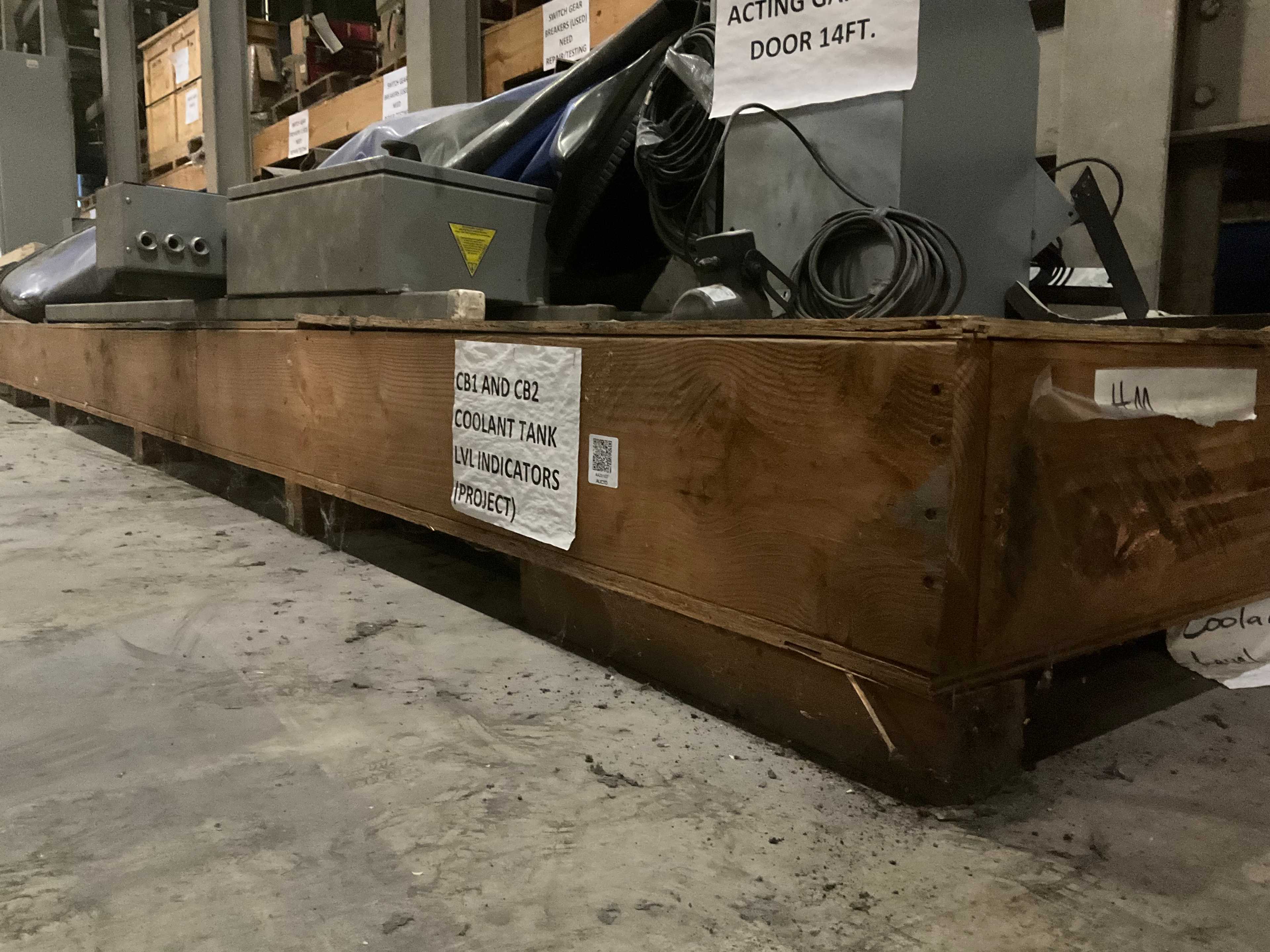 CRATE OF TANK LEVEL INDICATORS - LEVEL MEASUREMENT