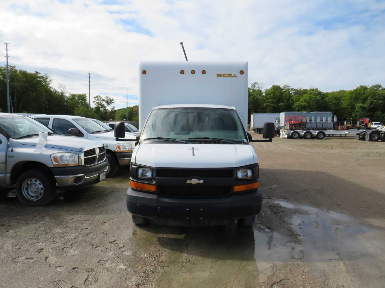 2005 CHEVROLET ETV CUBE VAN - HYDRO EXCAVATOR TRUCKS