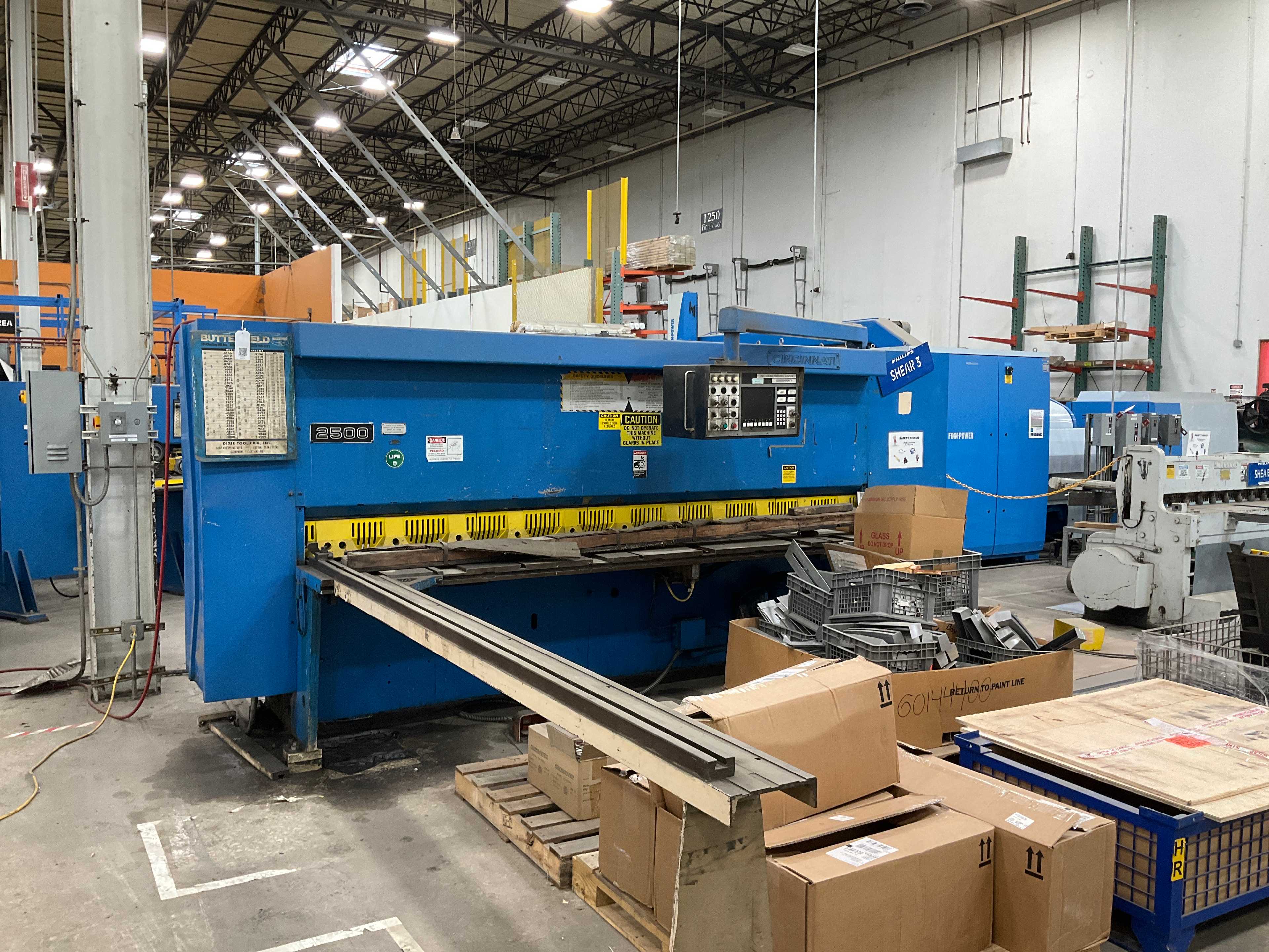 CINCINNATI 2500 SWING BEAM SHEAR