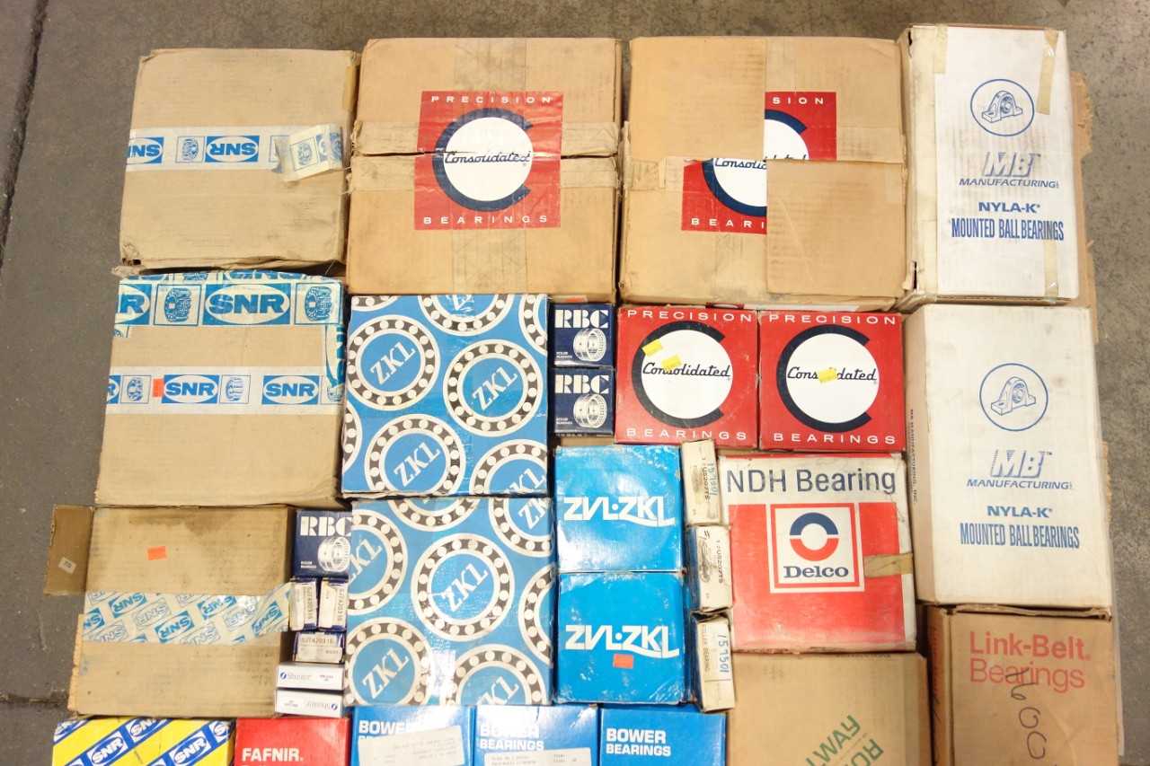 LOT OF ASSORTED BEARINGS - BEARINGS