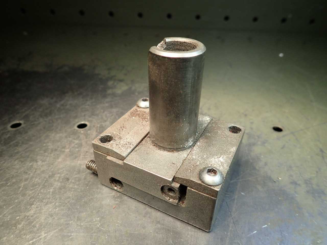 Brown & Sharpe 62-222 Slide Tool Body - MACHINING ACCESSORIES & TOOLING