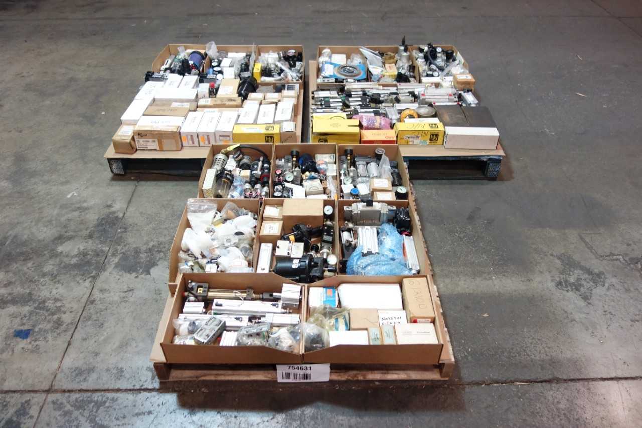 3 PALLETS OF ASSORTED PNEUMATIC CYLINDERS, PARTS, ACCESSORIES - PNEUMATIC CYLINDERS & ACTUATORS