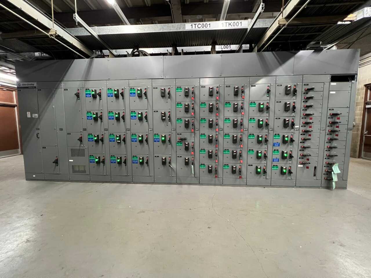 Allen Bradley Centerline 2100 MCCs - MOTOR STARTERS