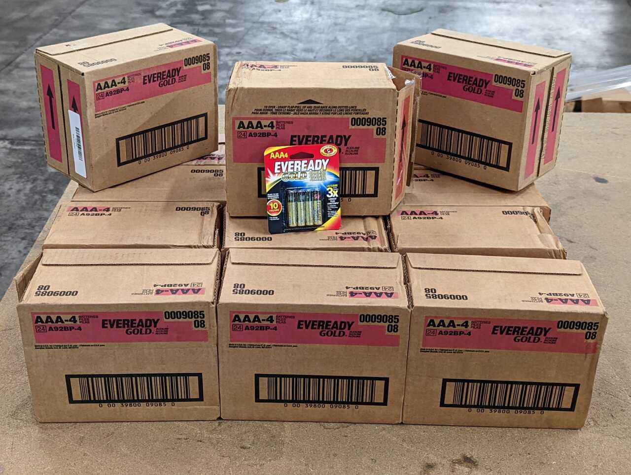 [Eveready - 15 Cases of 24] "AAA-4" Batteries - HAND TOOLS