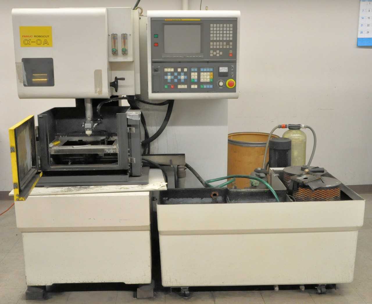 Fanuc RoboCut EDM - EDM MACHINES