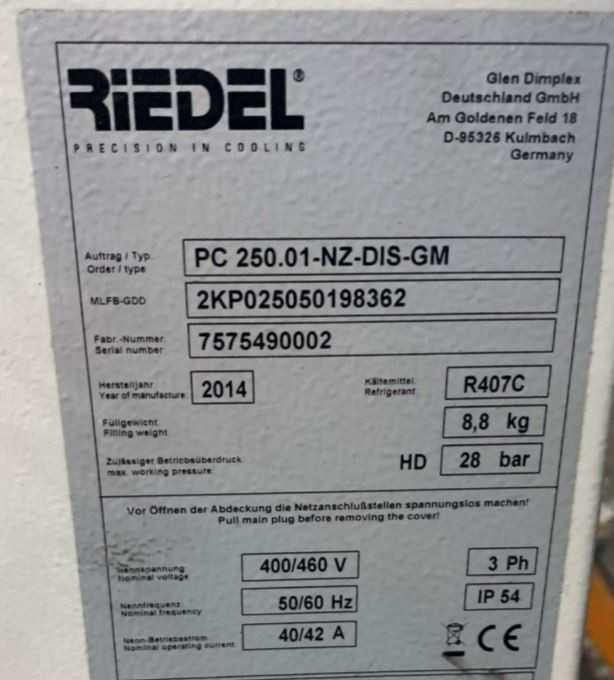Comau Laser System Chiller - LAB & SCIENTIFIC