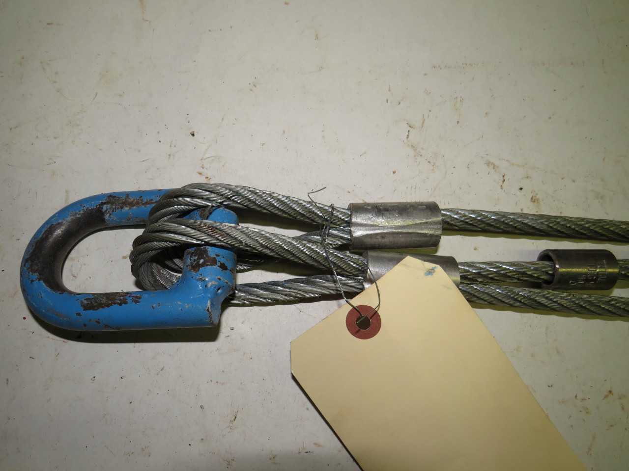 LOT OF ASSORTED SLINGS - LIFTING EQUIPMENT