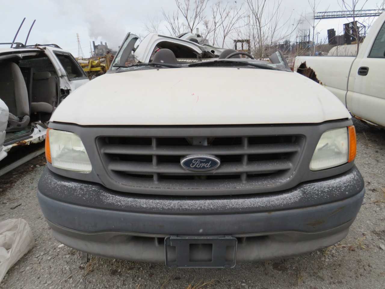 LOT OF 5 ASSORTED VEHICLES FOR PARTS - OFF-ROAD TRUCKS