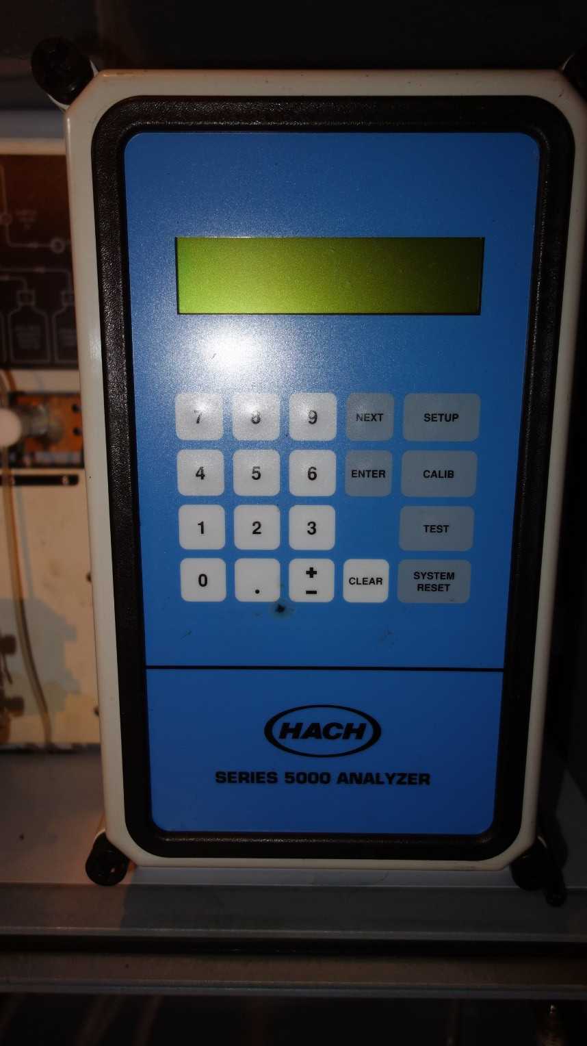 LOT OF 2 HACH 60001-60 SERIES 5000 ANALYZER - ANALYZER
