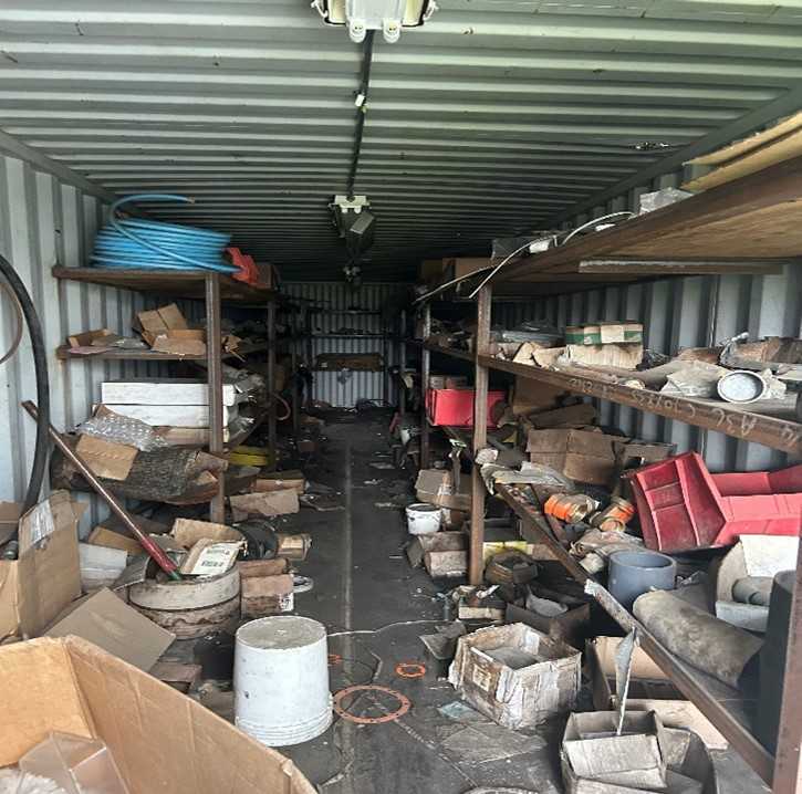 CONNEX BOX WITH SHELVES CONTENTS NOT INCLUDED - STORAGE & HANDLING EQUIPMENT