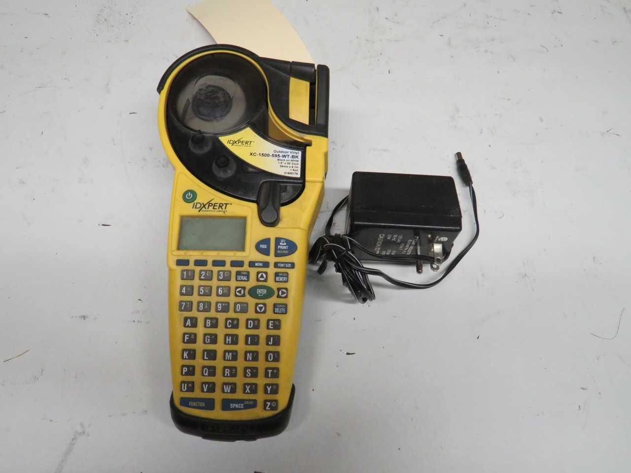 IDXPERT OUTDOOR VINLY XC-1500-595-WT-BK BLACK ON WHITE HANDHELD LABELER - ELECTRIC POWER TOOLS