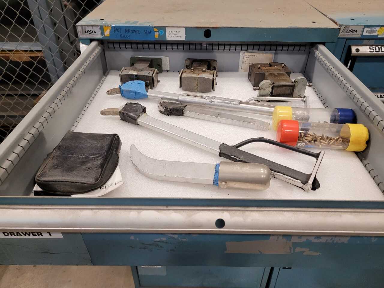 7 drawer cabnet with hardware (Lot 2586555) San Antonio, TX - MISCELLANEOUS