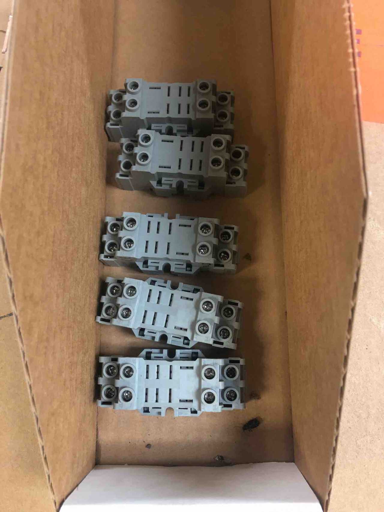 Allen-Bradley SH2B-05C Relay Base - INDUSTRIAL PARTS