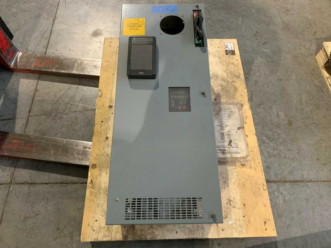 USED ALLEN-BRADLEY 7.5HP ALLEN-BRADLEY DRIVE WITH DISCONNECT 1336F-BRF75-AN-EN - MOTOR DRIVES