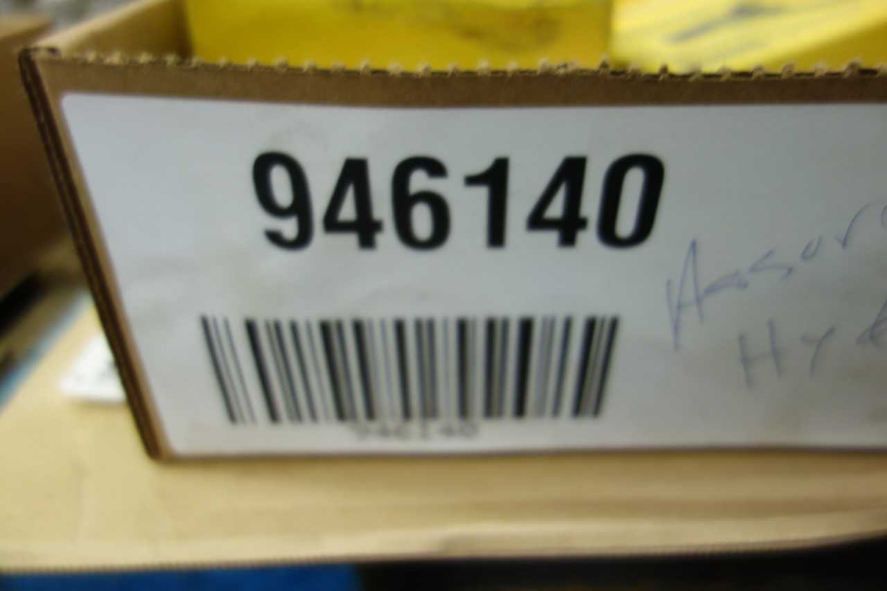 2 PALLETS OF ASSORTED HYDRAULICS - HAND TOOLS