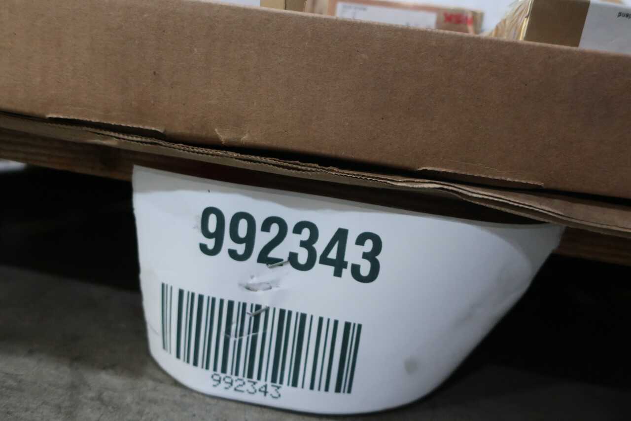 PALLET OF ASSORTED BEARINGS - BEARINGS