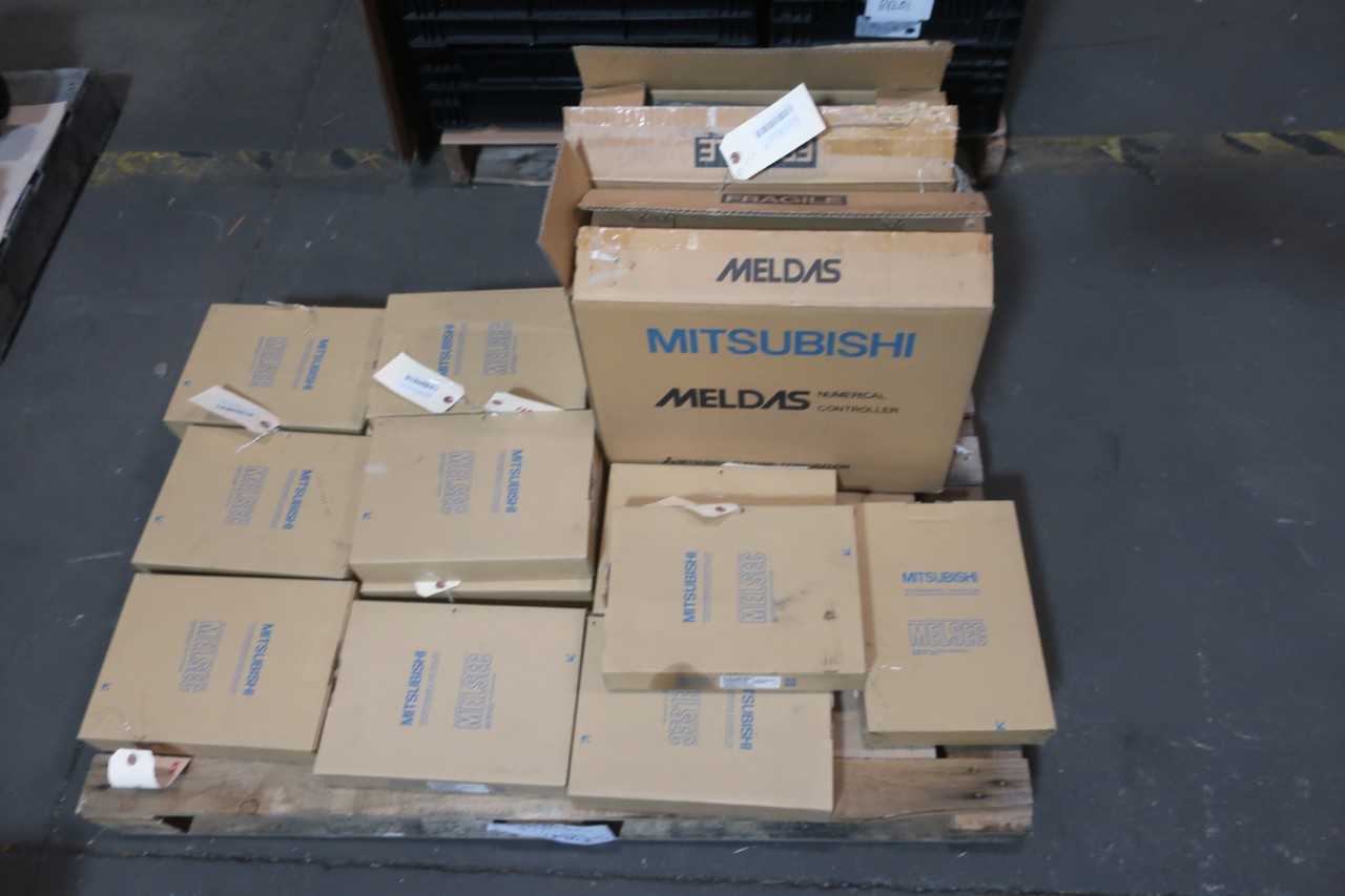 1 PALLET OF COMMUNICATION MODULES AND MOTOR DRIVES- MITSUBISHI - MOTOR DRIVES