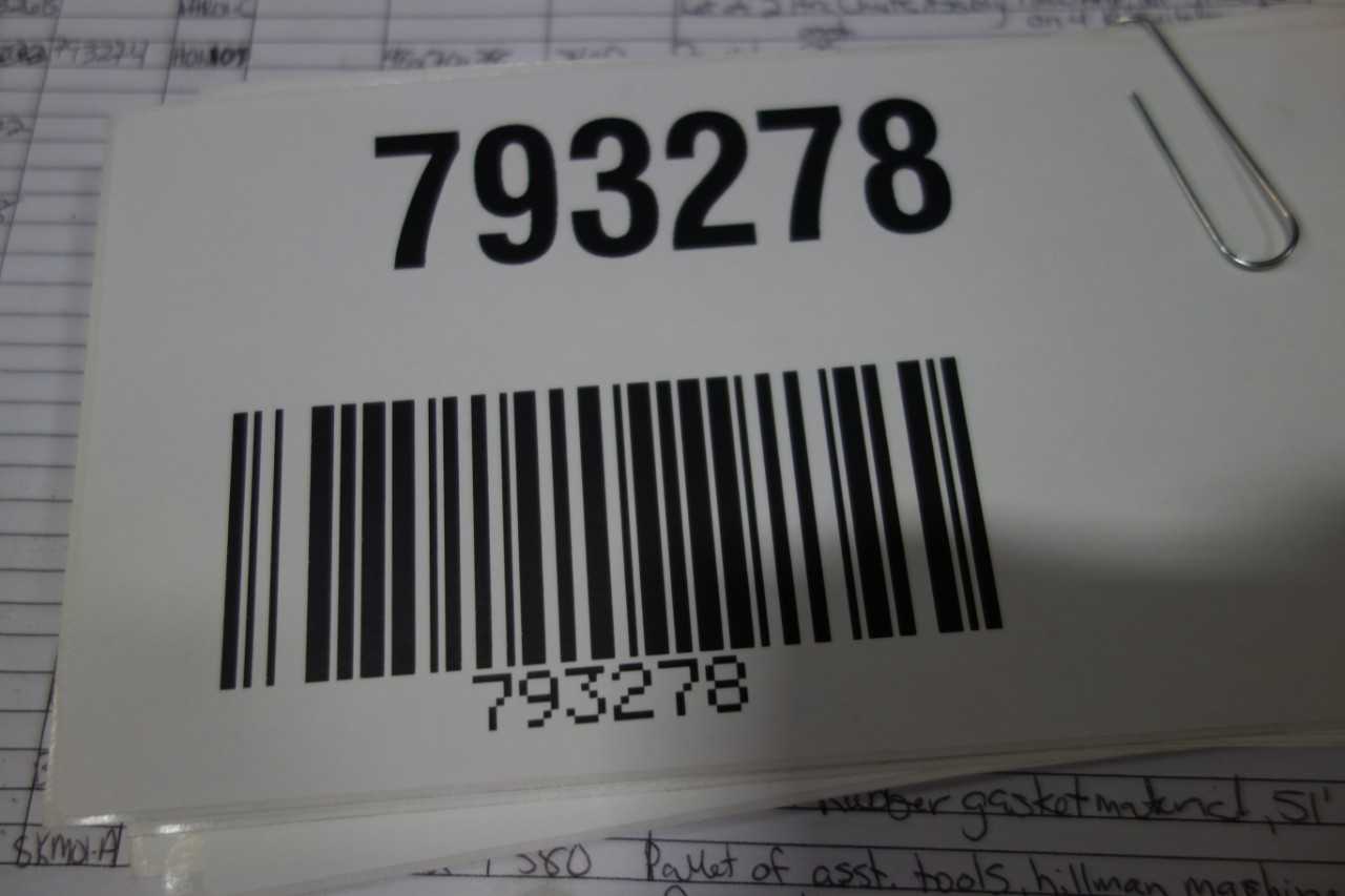 2 PALLETS OF ASSORTED ELECTRICAL CONTROLS - ELECTRICAL COMPONENTS