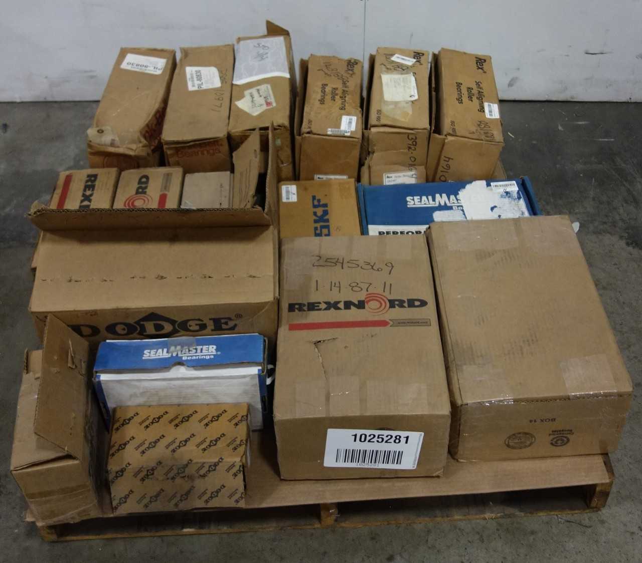 LOT OF ASSORTED BEARINGS - BEARINGS