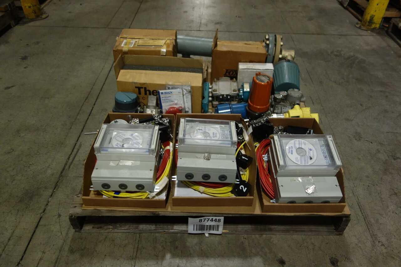 PALLET OF ASSORTED INSTRUMENTATION - INSTRUMENTATION