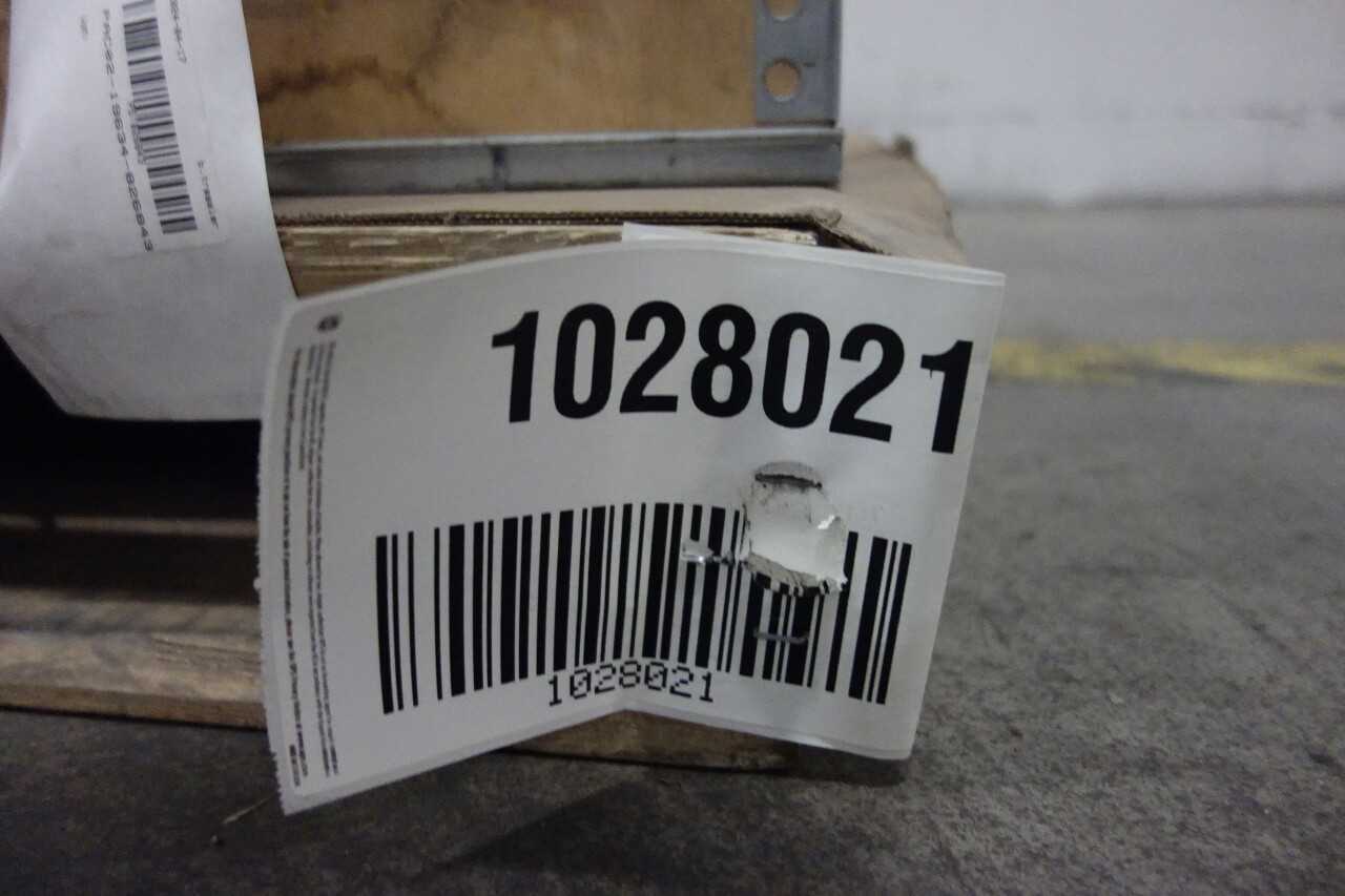 LOT OF ASSORTED BEARINGS - BEARINGS