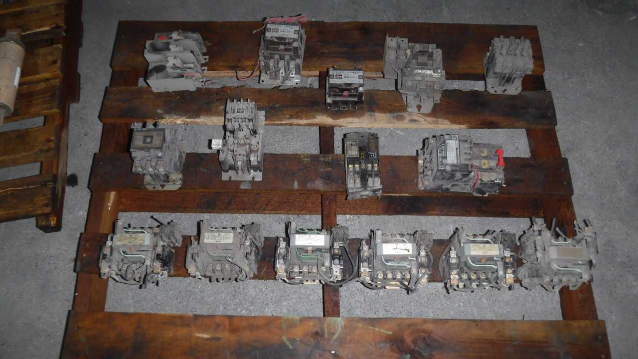 Lot of Assorted Starters Size 0 Through Size 2 - MOTOR STARTERS
