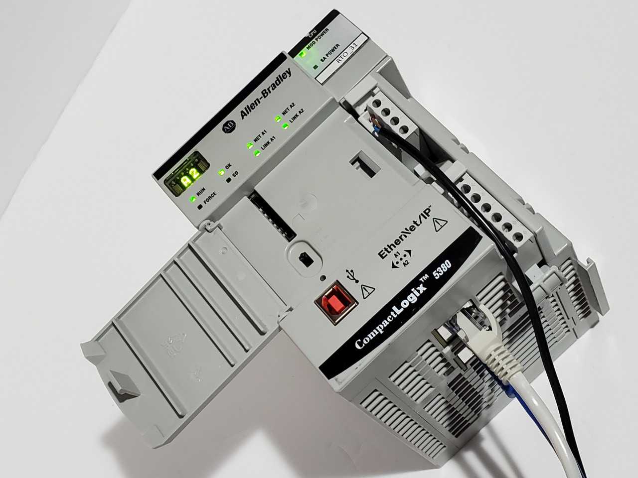 Allen Bradley CompactLogix 5069-L340ERM - AUTOMATION & CONTROLS