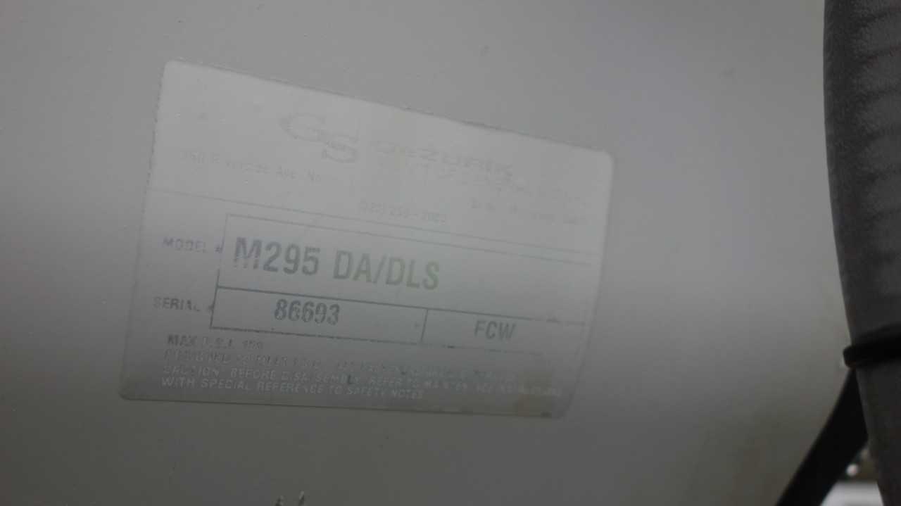 LOT OF 5 ASSORTED DEZURIK M295 STEEL PLUG VALVES - PLUG VALVE