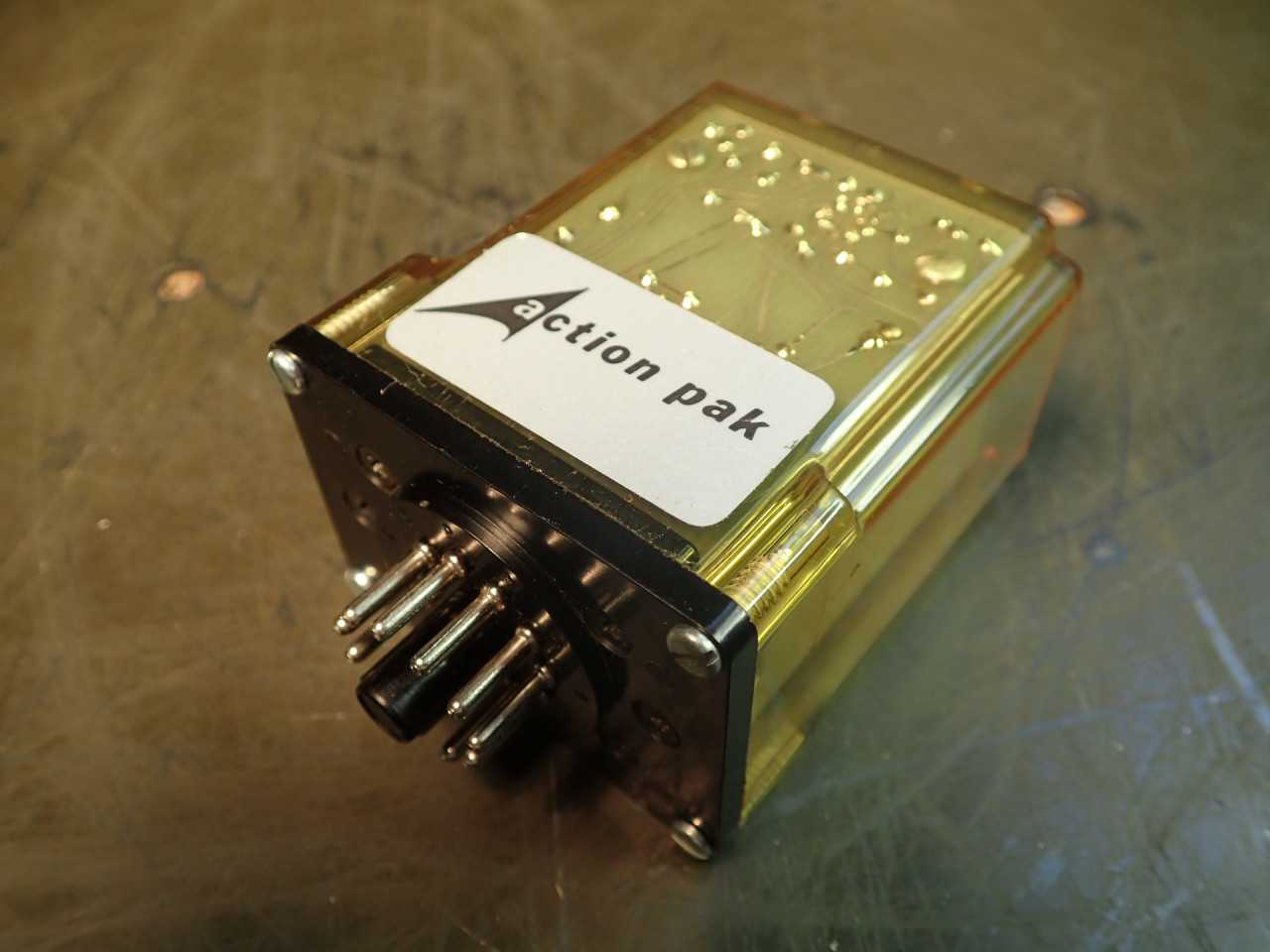 Action-Pak, 2020-211, 0-1 VDC Input Pule: Output 120 VAC Power 11-Pin Base - ELECTRICAL COMPONENTS