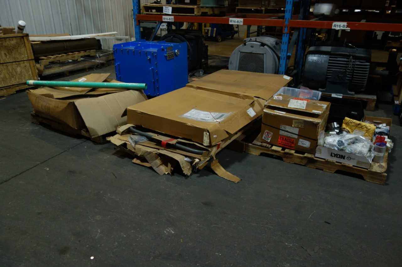 LOT OF ASSORTED INDUSTRIAL SURPLUS - HAND TOOLS