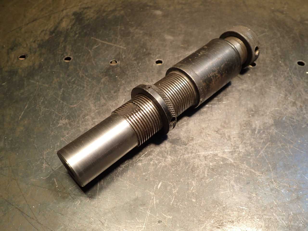Universal Engineering Tap Driver Chuck: 3/8-7/8 Hand Range 1-1/4" Straight Shank - MACHINING ACCESSORIES & TOOLING