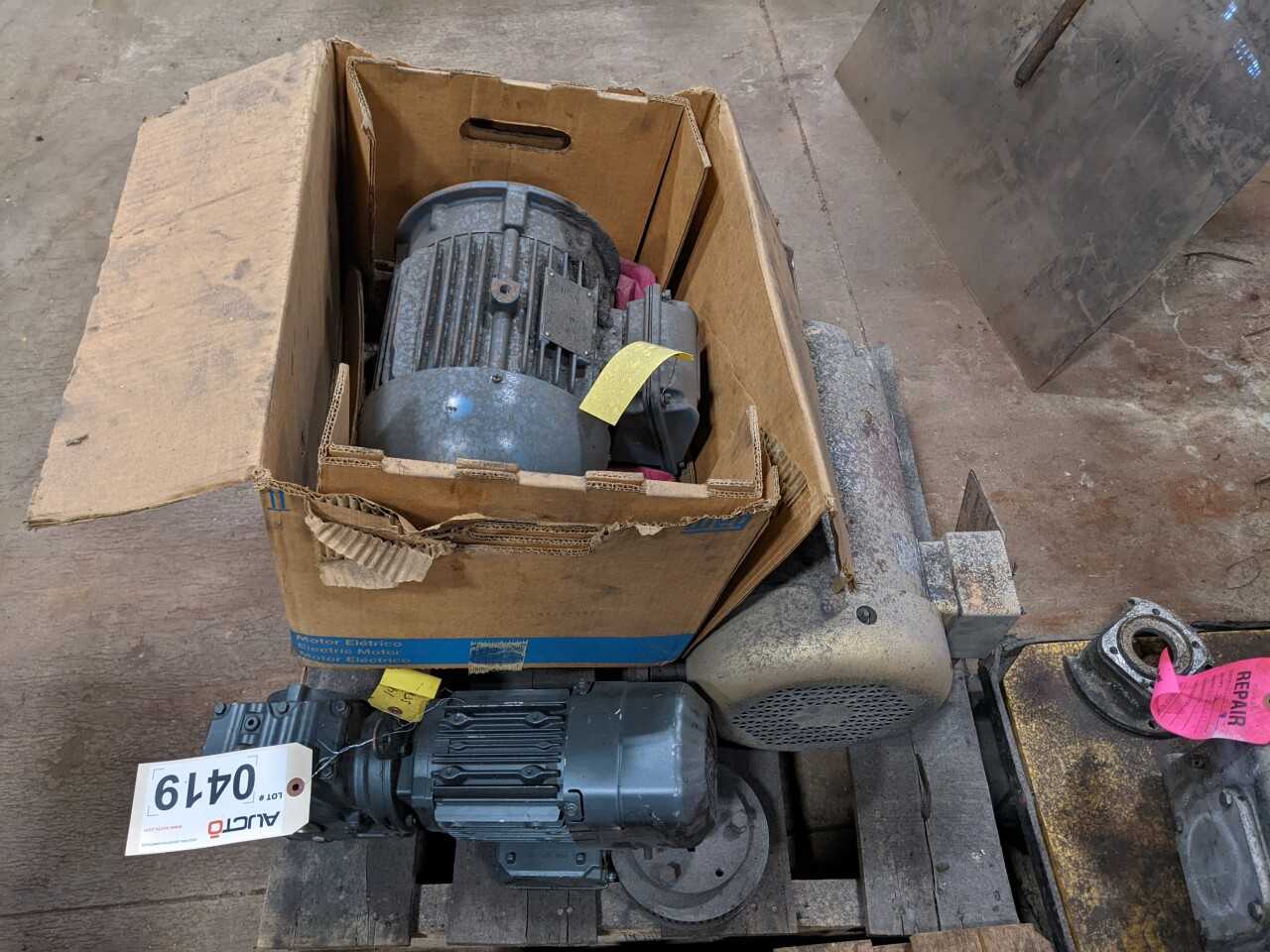 LOT OF 3 ASSORTED AC MOTORS,3-7.5HP 460V-AC, BALDOR, WEG, SEW (NEEDS REPAIR) - ELECTRIC MOTORS