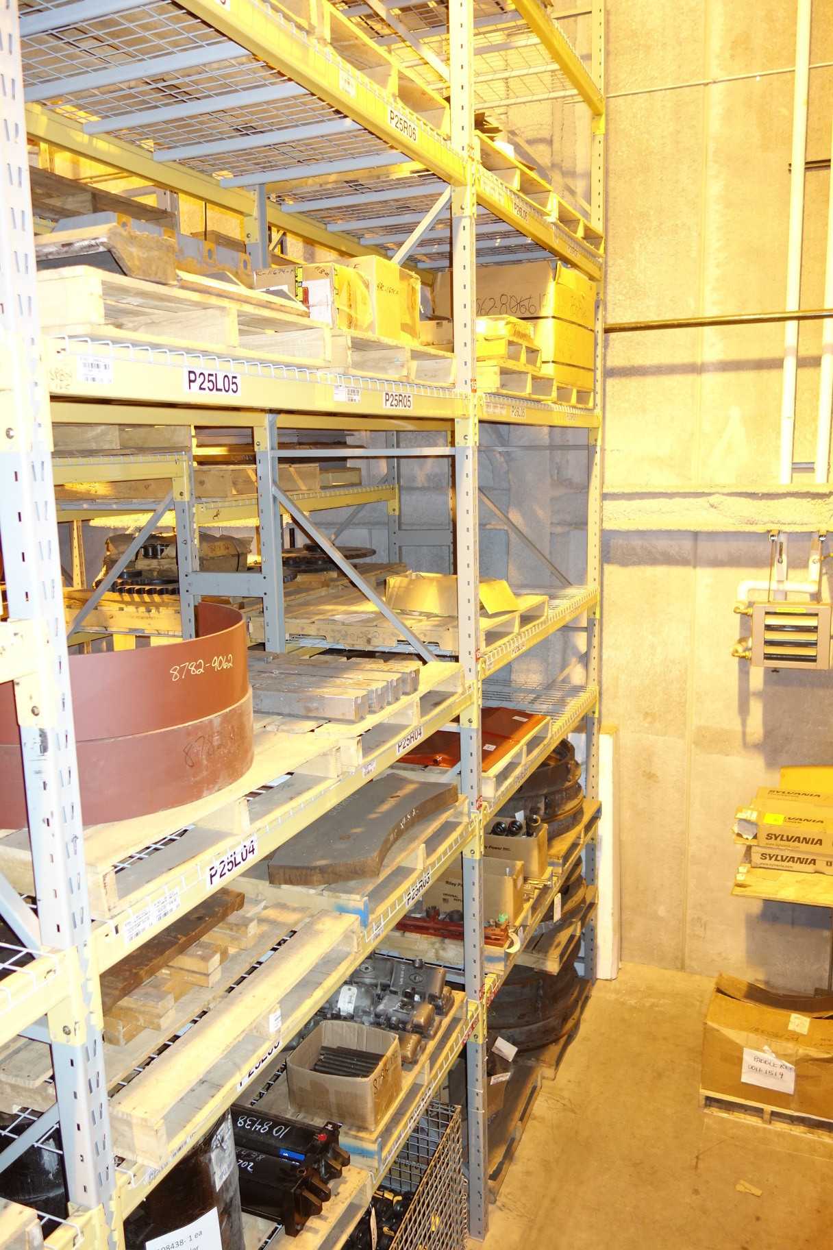 CONTENTS OF 2 UPRIGHT RACKING SECTIONS, VALVES - INDUSTRIAL PARTS