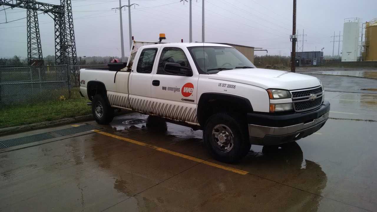 2005 Chevrolet Silverado Pickup Truck - HYDRO EXCAVATOR TRUCKS