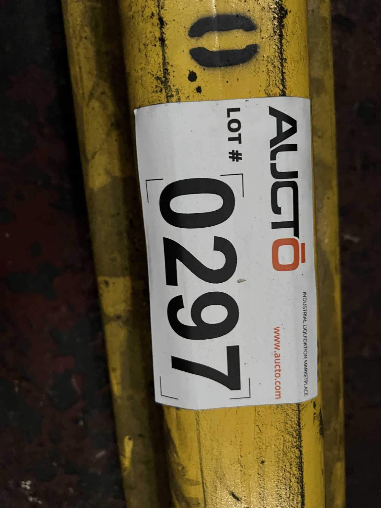 Welding works 500lbs boom lift - WELDING EQUIPMENT