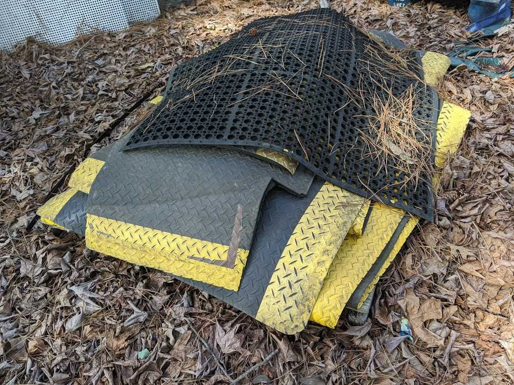 Anti-Fatigue Floor Mats - MATERIAL HANDLING