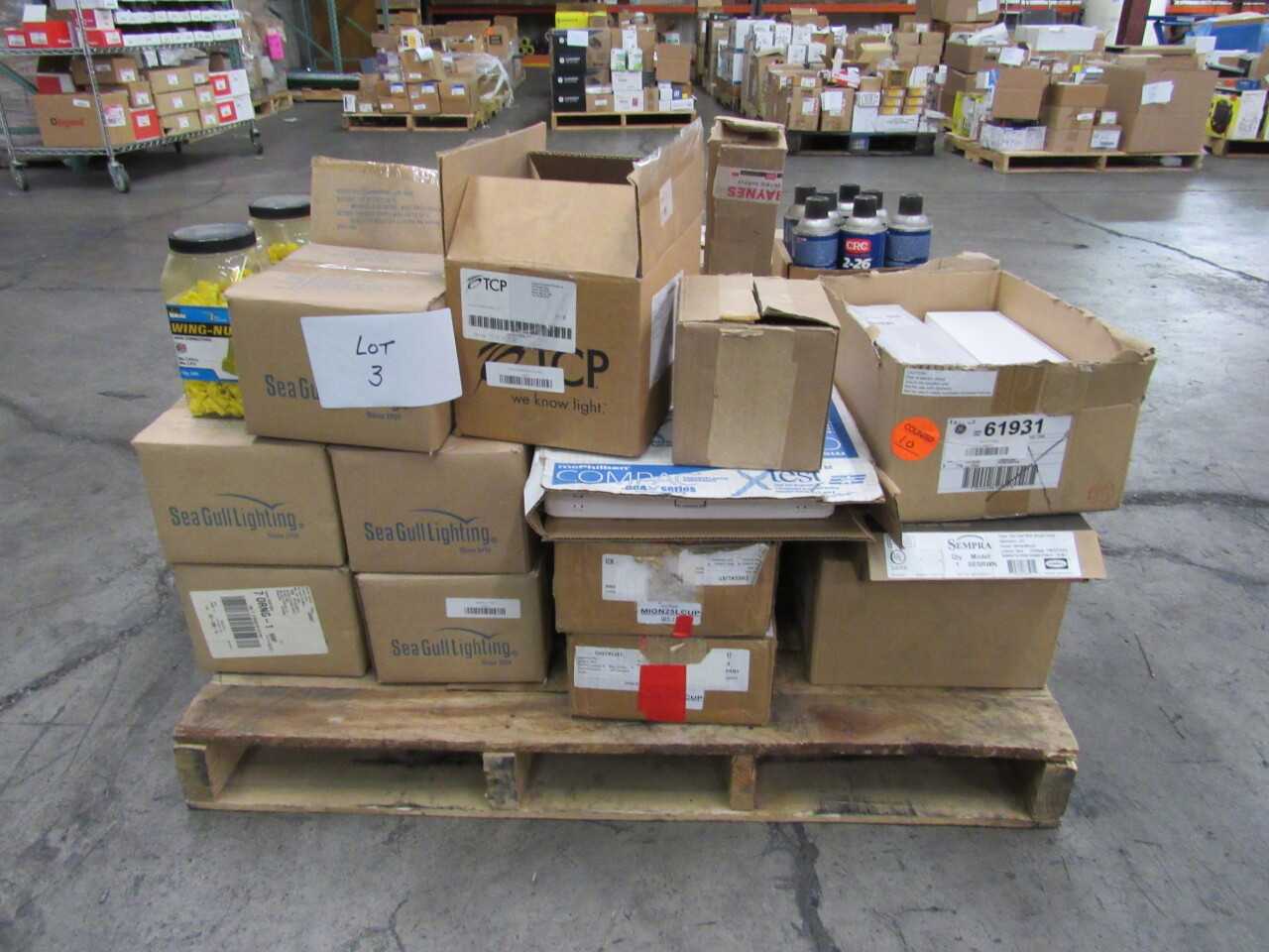 Pallet of 82x Assorted Lights, LEDs, Tools, Electrical Enclosures, Electrical Conduit/Fittings & Cables - ELECTRICAL COMPONENTS