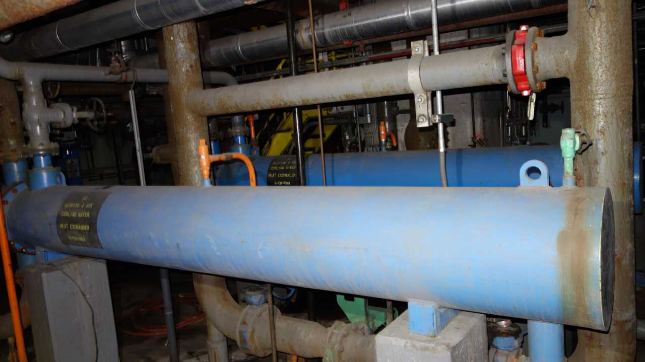 LOT OF 2 AMERICAN 5-080-17-126-001 HEAT EXCHANGERS