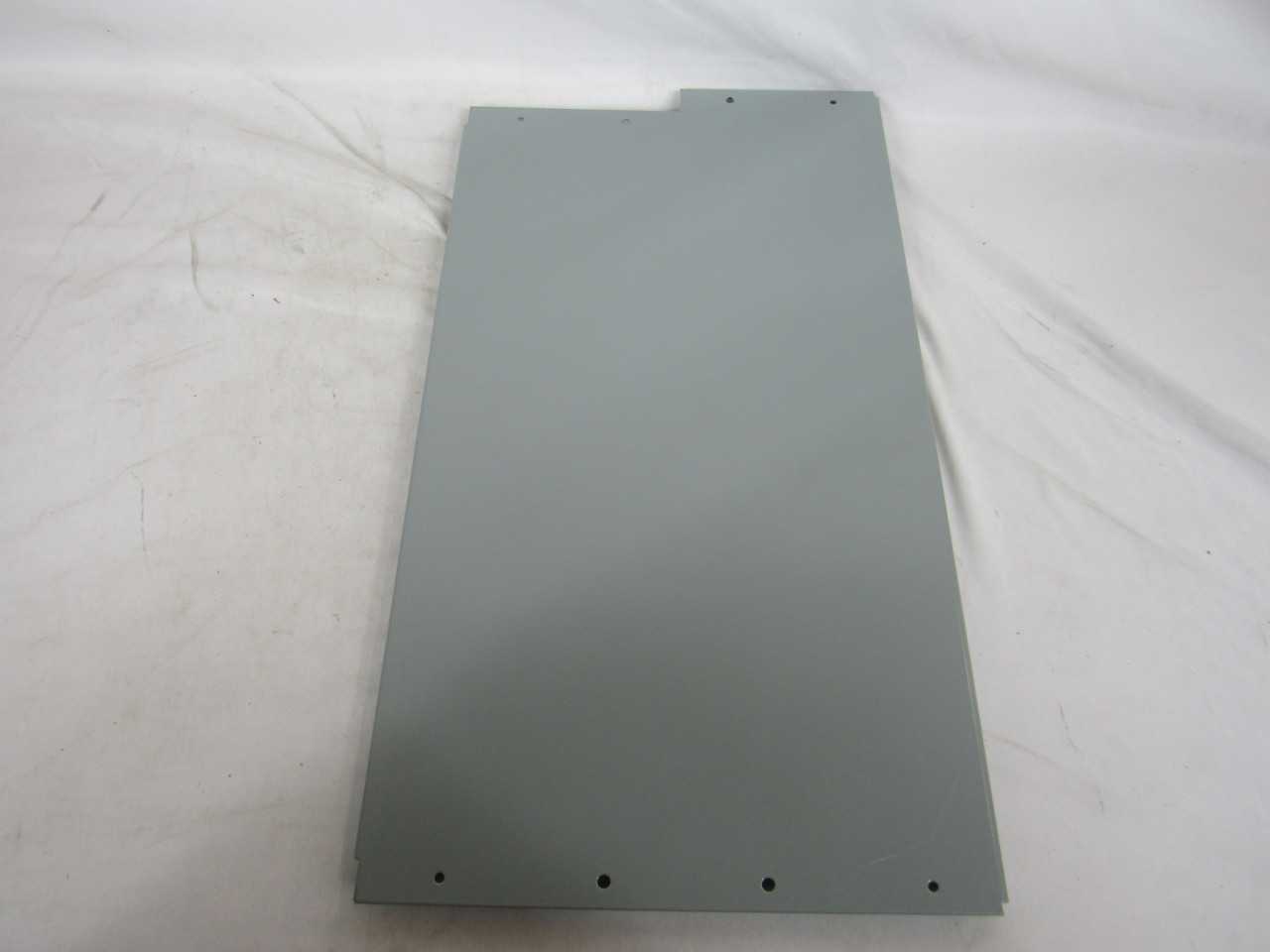 Quantity of 1 New Surplus Eaton MMEWNK0 Meter Accy Endwall - ELECTRICAL COMPONENTS