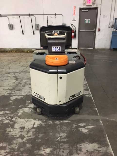 2012 CROWN PC4500-80 CENTER RIDER PALLET JACK, SUWANEE, GA - MATERIAL HANDLING