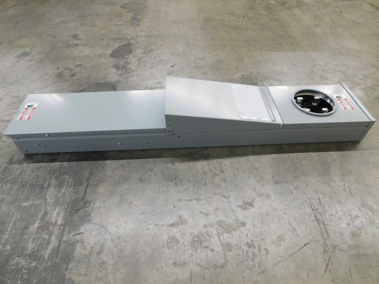 Quantity of 1 New Surplus Eaton CHM1N7N4NPL Power Outlet Panel 125A 120V 3 Wire - ELECTRICAL COMPONENTS