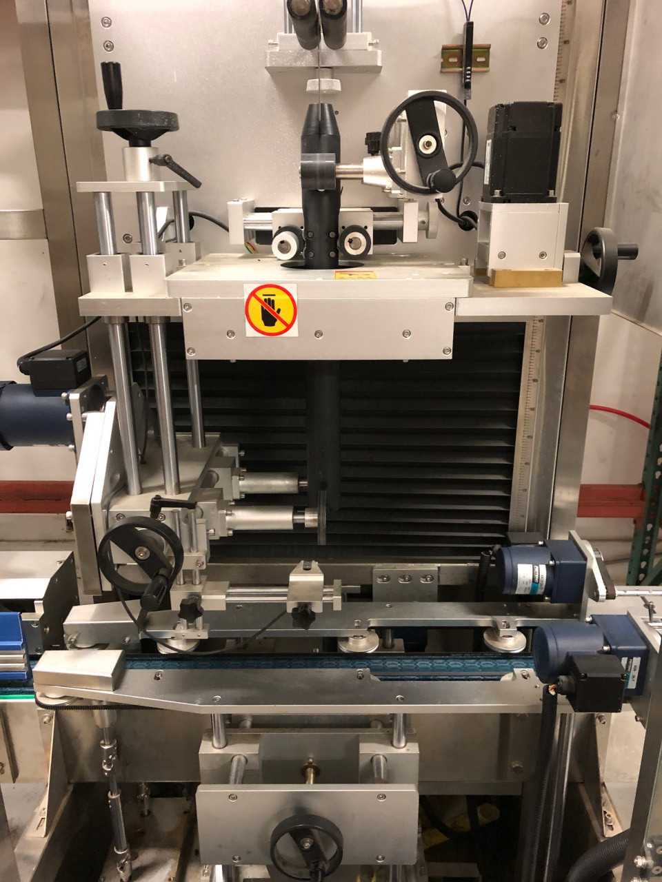 Automatic Sleeve Labeling Machine - PACKAGING