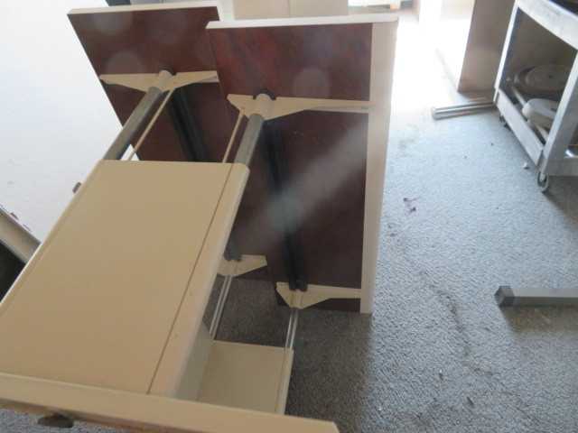 Computer Desks (lot) - MISCELLANEOUS