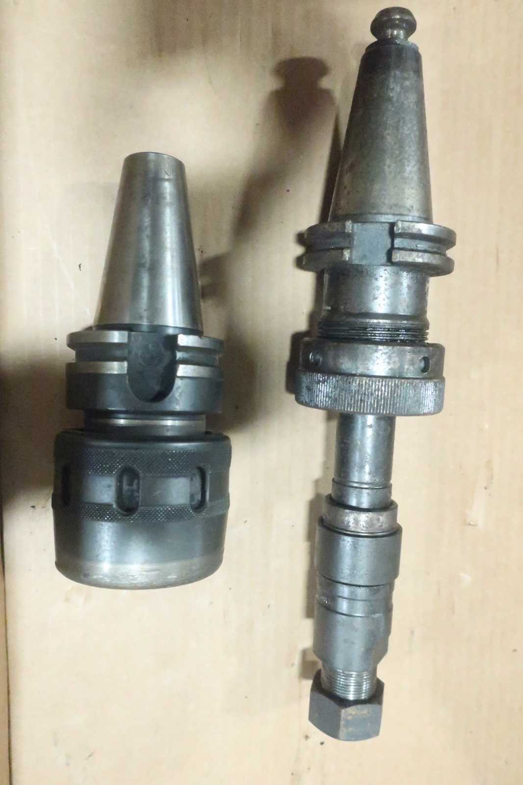 LOT OF ASSORTED CAT40 TOOL HOLDERS - PARLEC, LYNDEX - ELECTRIC POWER TOOLS