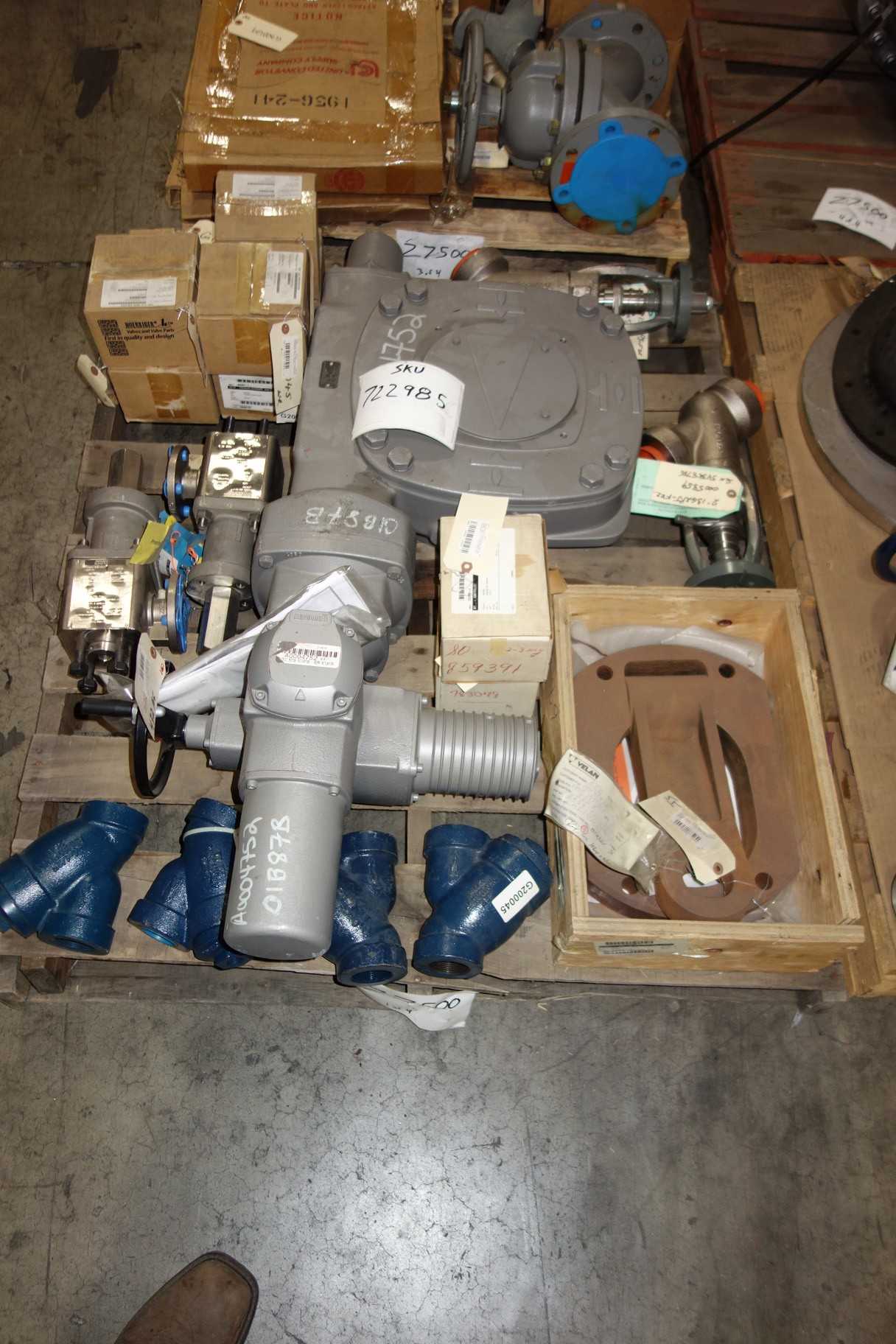 4 PALLETS OF ASSORTED VALVES - VALVES