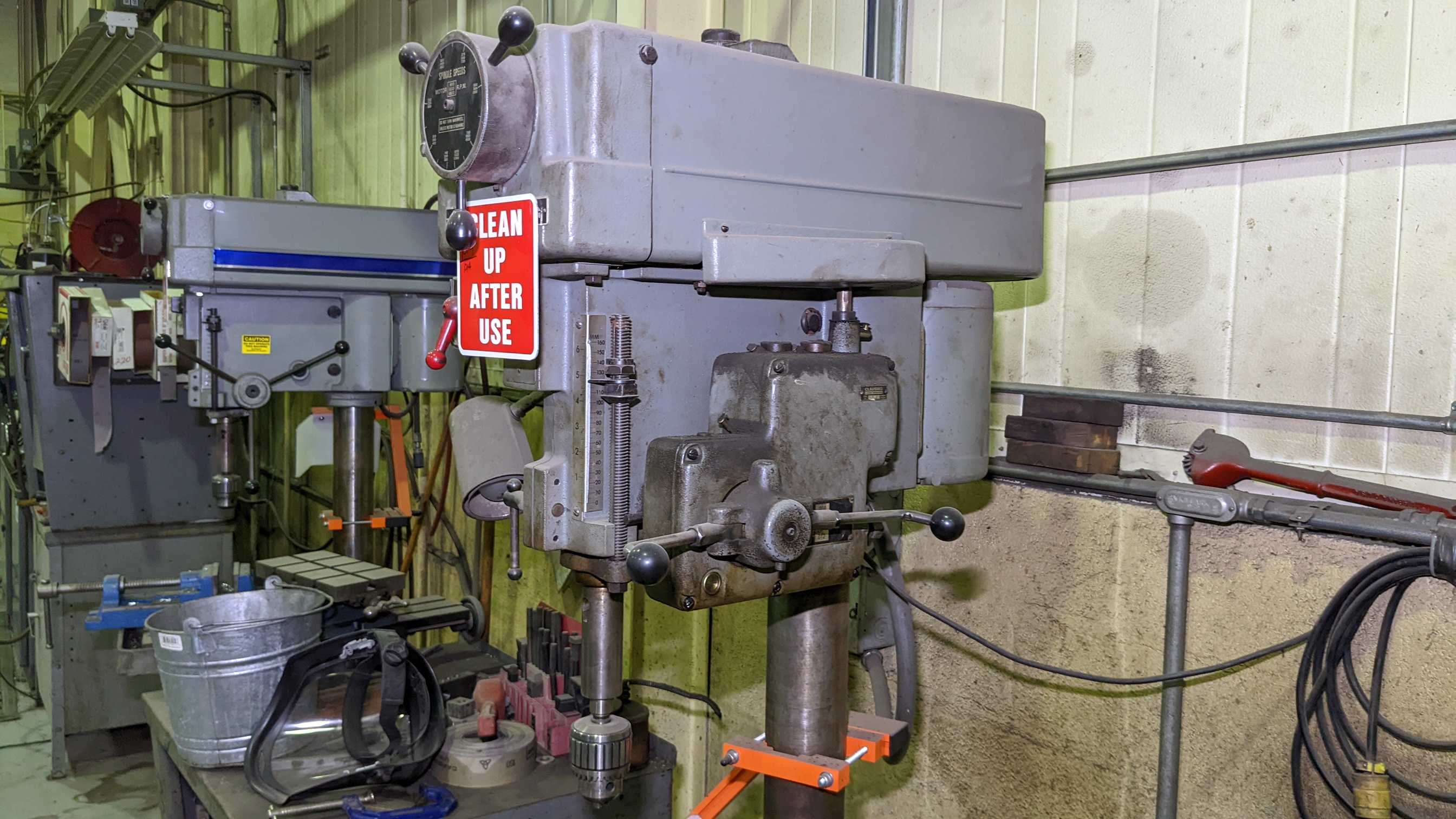 CLAUSING DRILL - UPRIGHT DRILL PRESSES