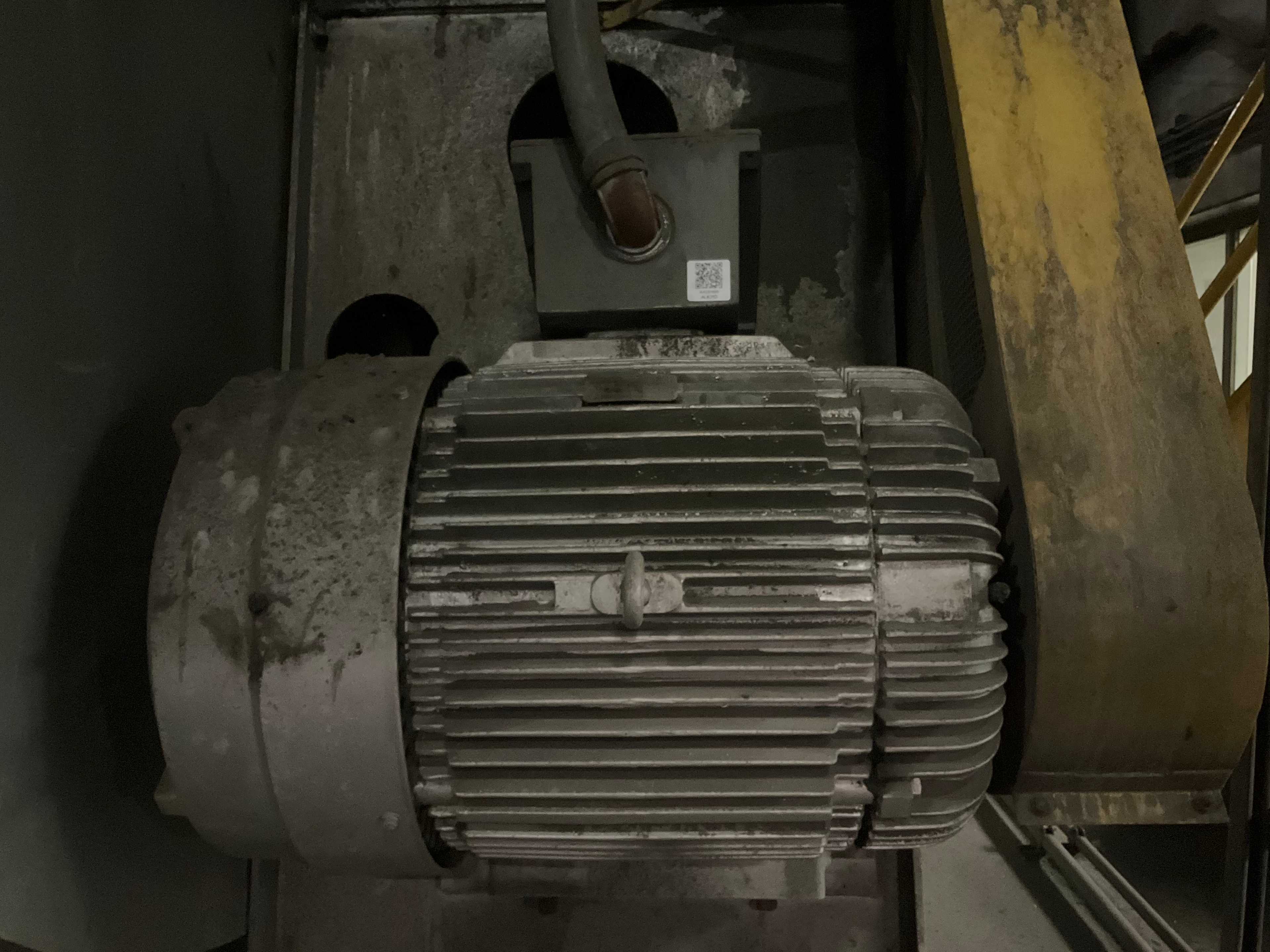 RELIANCE 150HP FAN AC MOTOR - AC MOTOR